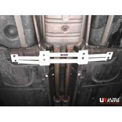 ULTRA RACING 4-bodová stredová spodná rozpera pre BMW 7-Series E65 735/740