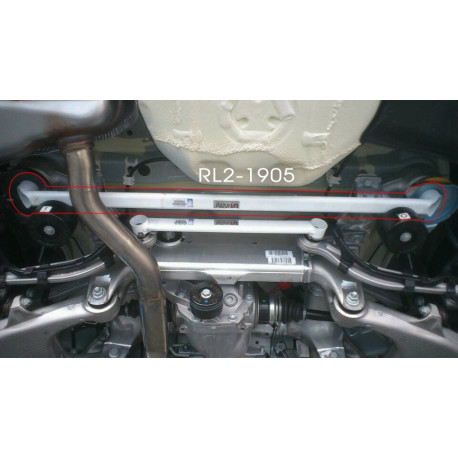 Rozpery BMW 520i 10+ F10/F18 UltraRacing 2-bodová Spodná rozpera zadnej nápravy 1905 | race-shop.sk