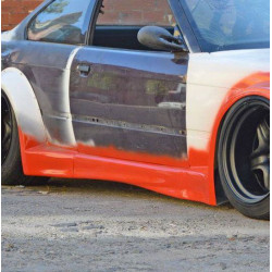 RACES bočné prahy pre BMW E36