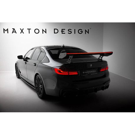 Body kit a vizuálne doplnky MAXTON DESIGN karbónové krídlo s vnútornými držiakmi + LED pre BMW 5 / M5 Sedan G30 / F90 | race-shop.sk