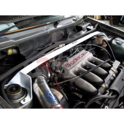 VW Golf I UltraRacing Vrchná rozpera/rozperná tyč predných tlmičov (nevyhnutné upraviť vŕtanim)