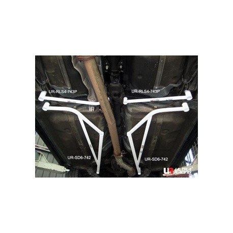 Rozpery Impreza WRX/STI 01-07 UltraRacing 2x 3-bodová podlahová rozpera | race-shop.sk