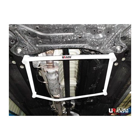 Rozpery Kia Sportage 10+ 2.0 UltraRacing 4-bodová Spodná tyč strednej podlahy 1733 | race-shop.sk