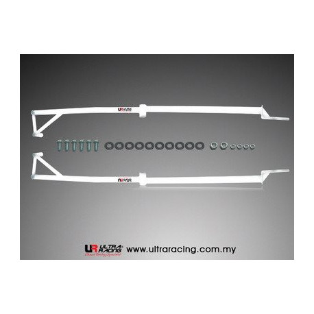 Rozpery Nissan Cefiro 88-94 A31 UltraRacing 2x 4-bodové Postranné tyče (vzpery) | race-shop.sk