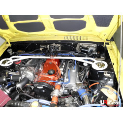 ULTRA RACING 2-bodová predná horná rozpera pre Mitsubishi Lancer A174 79-87